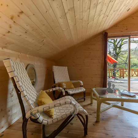 Apartment Nature - Montagne Bourbonnaise - *