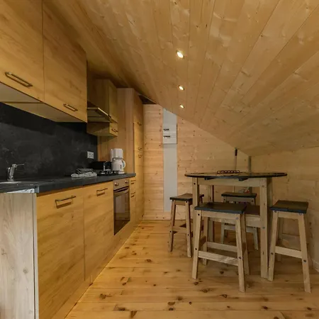 Apartment Nature - Montagne Bourbonnaise - *
