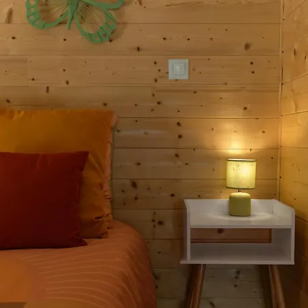Apartment Nature - Montagne Bourbonnaise - *